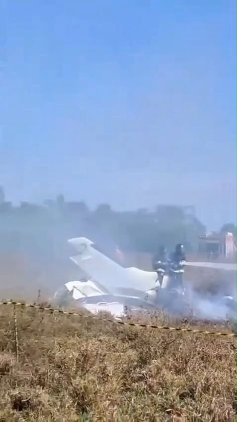 Queda de avião em fazenda de Água Boa (MT) deixa ao menos três mortos